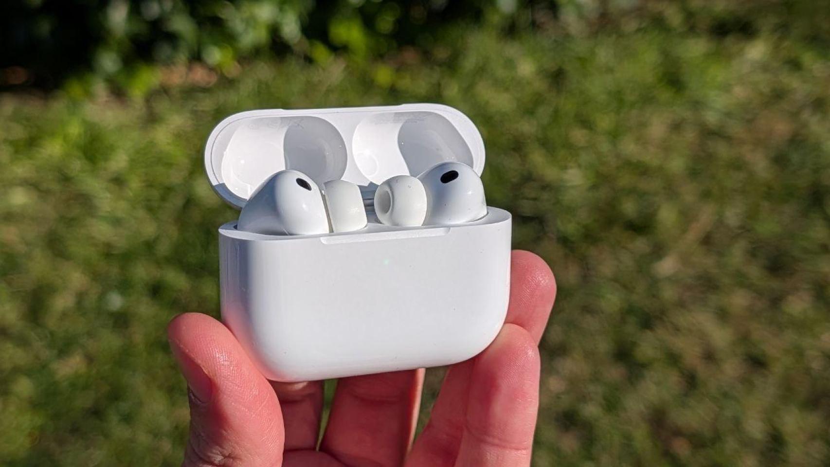 probamos los nuevos airpods pro de apple: cancelación de ruido sin rival y un sensor que te animará a hacer deporte