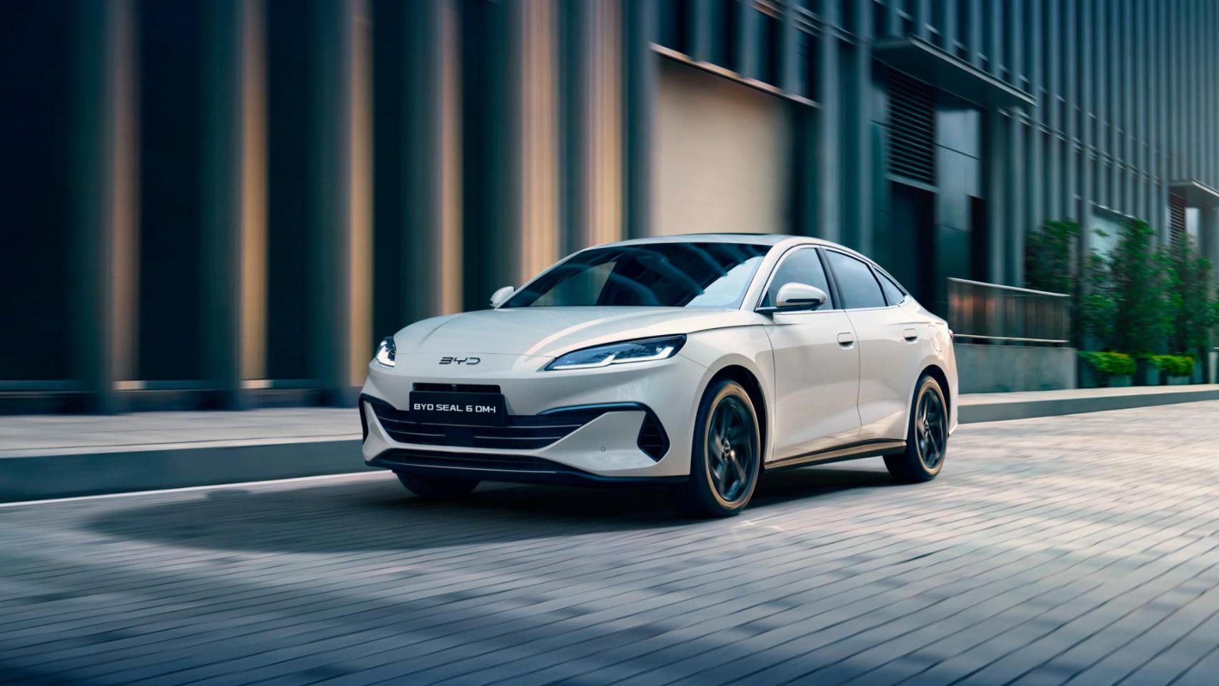 byd firma una alianza estratégica con honor para impulsar experiencias de ia y conectividad en sus eléctricos