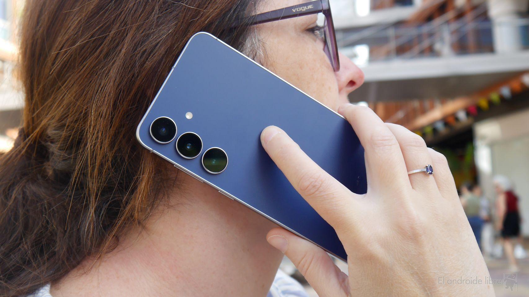 tu móvil android puede falsear la señal de intensidad de cobertura: dos operadoras han sido pilladas in fraganti