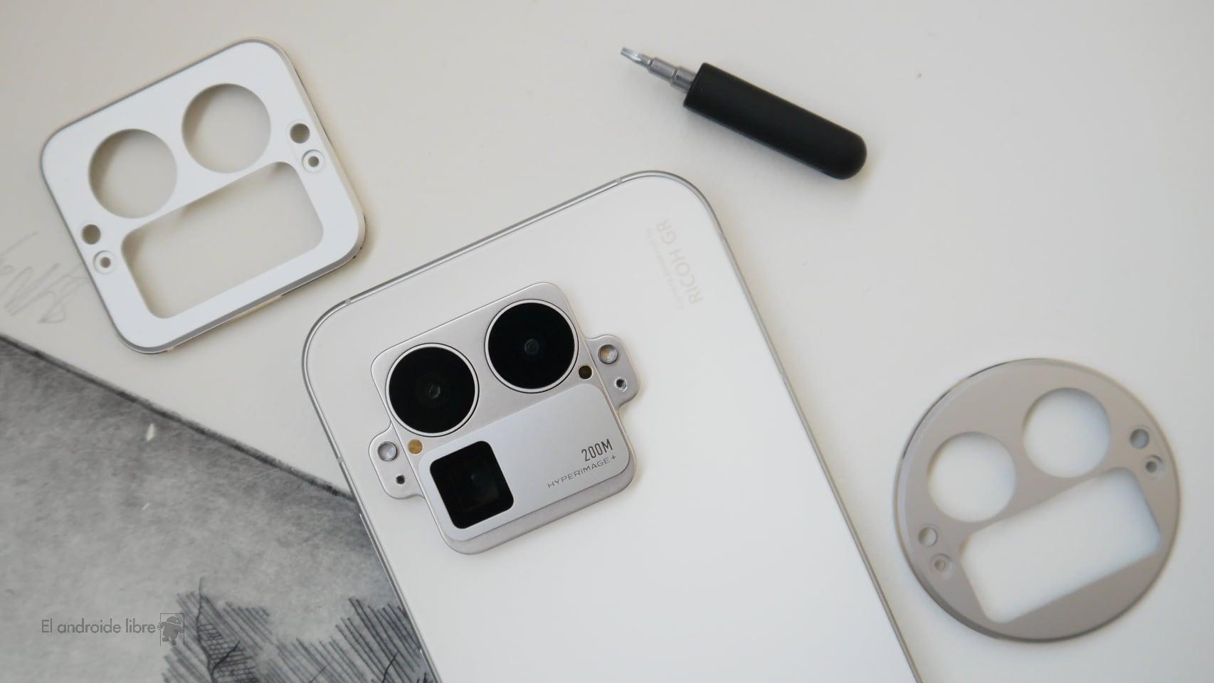 este módulo de cámara trasera es intercambiable con tornillos: probamos la función más curiosa del realme gt8 pro