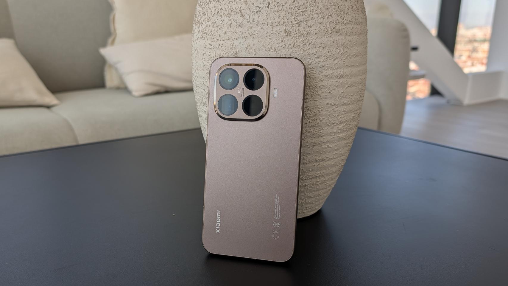 comprar un móvil de gama alta no es gastar por capricho, hay 4 cosas que son muy diferentes que en un móvil más barato