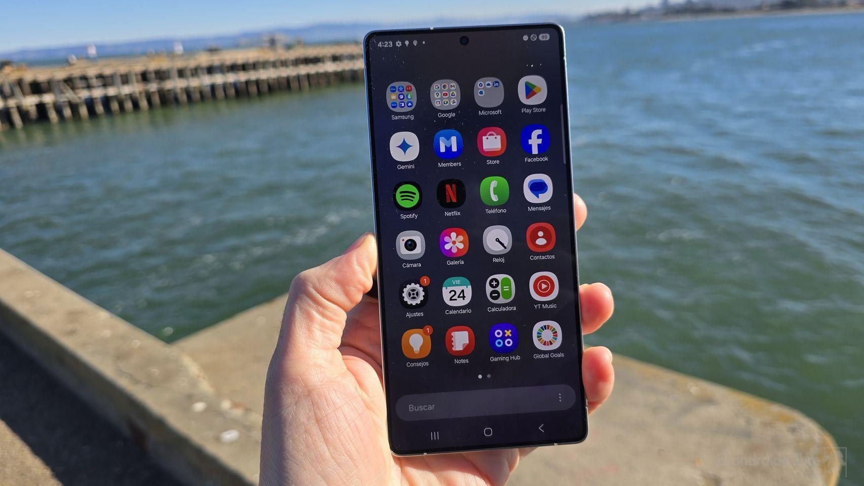 tu móvil galaxy va a cambiar para siempre: así es el genial rediseño de las apps y la interfaz que deja en ridículo a ios