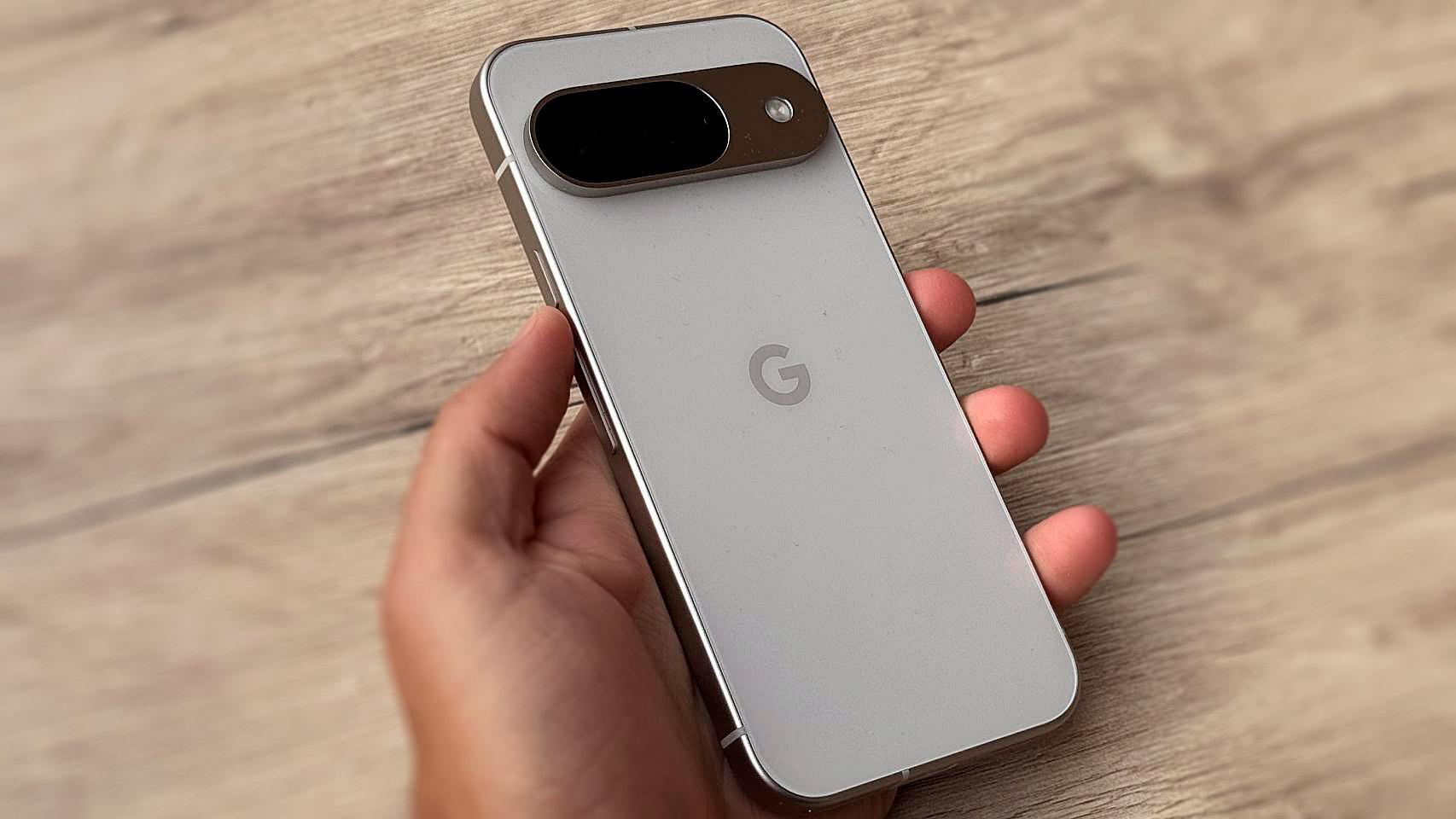 el genial chollo para cambiar de móvil o regalar a tiempo para reyes: el pixel 9 de google por menos de 500 euros