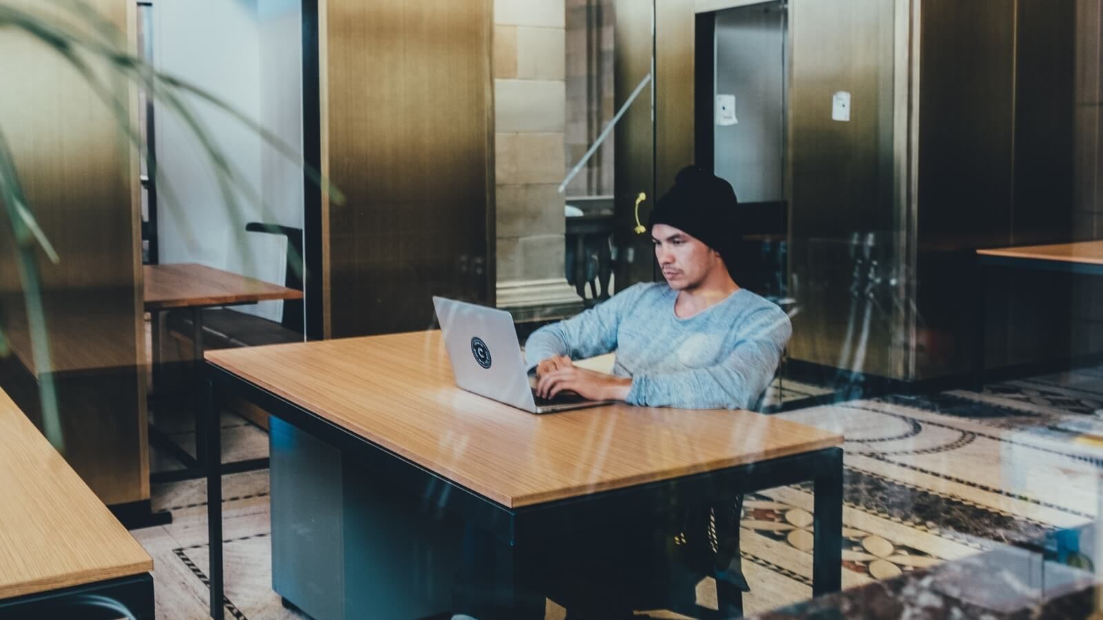 ni windows 11 ni macos: las 3 funciones de linux que te harán trabajar mucho más rápido